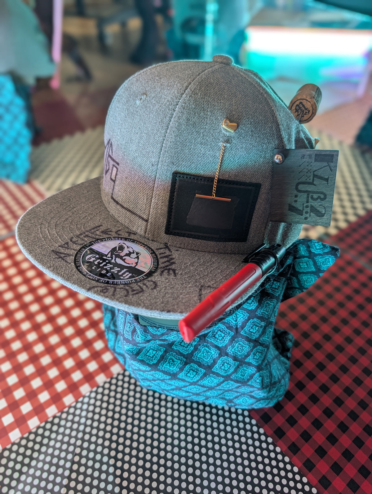 Aegis-Crown: Gray Hat of The Sprawl